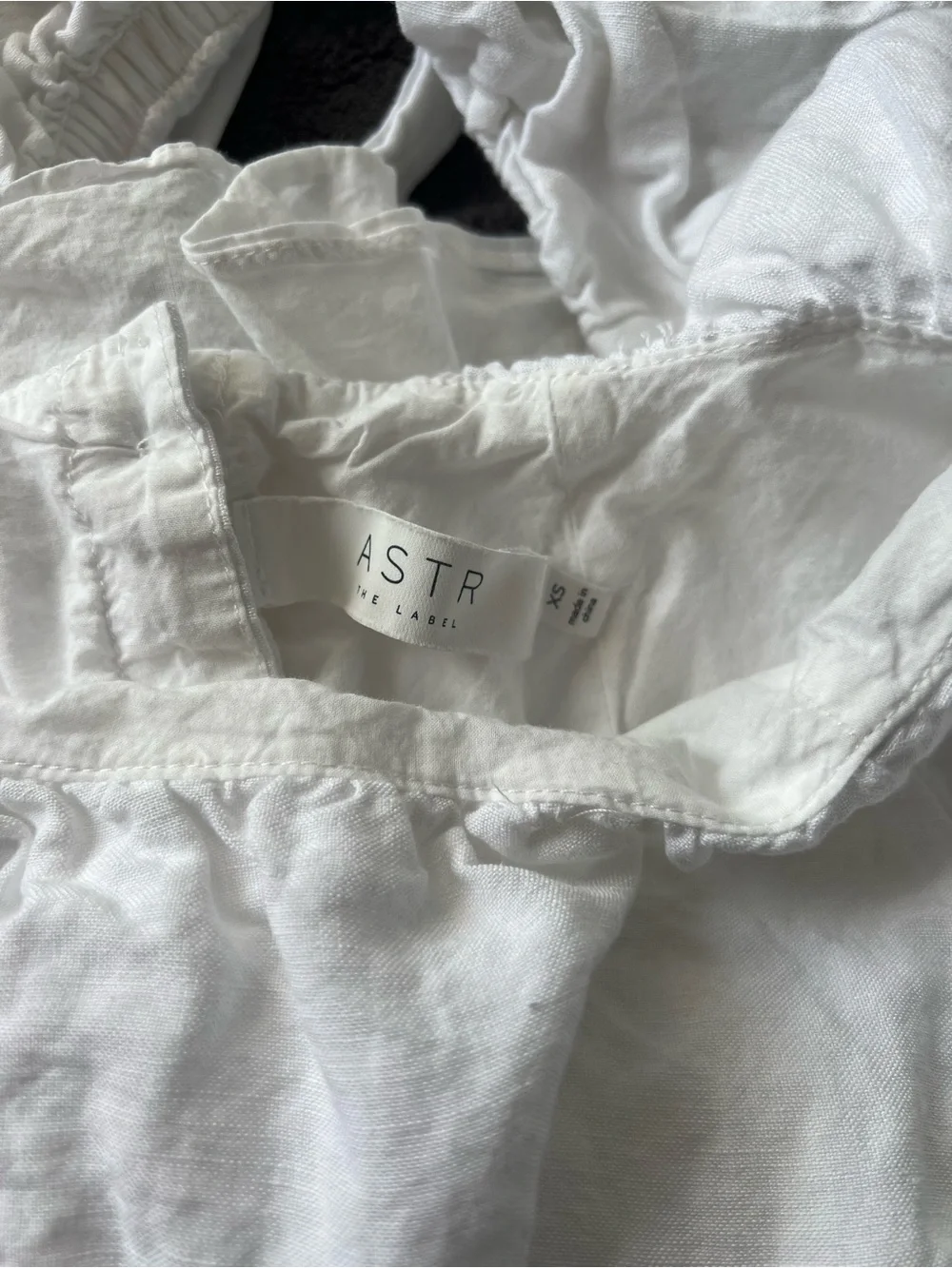 Astr crisp white
